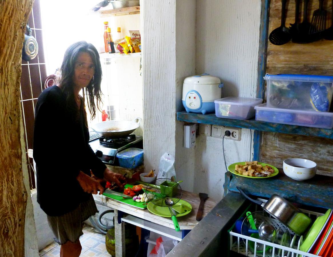 Hostel Gipsy Backpackers Gili Trawangan Exterior foto